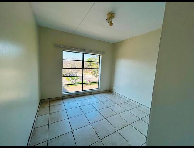 2 BEDROOM APARTMENT FOR SALE IN HATFIELD